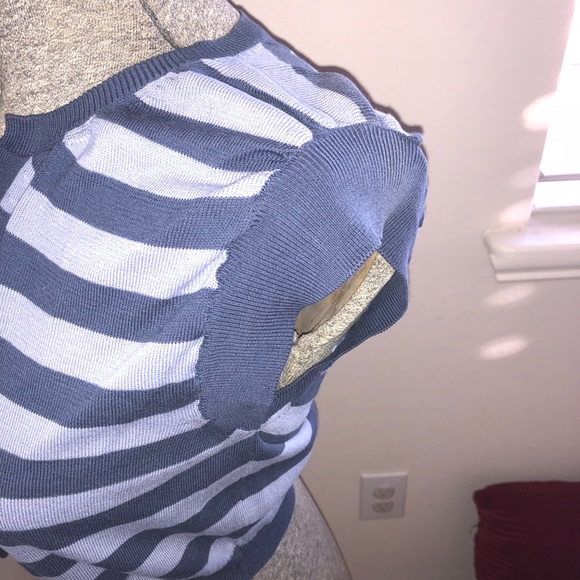 Moschino Blue Crop Top - Picture 8 of 8